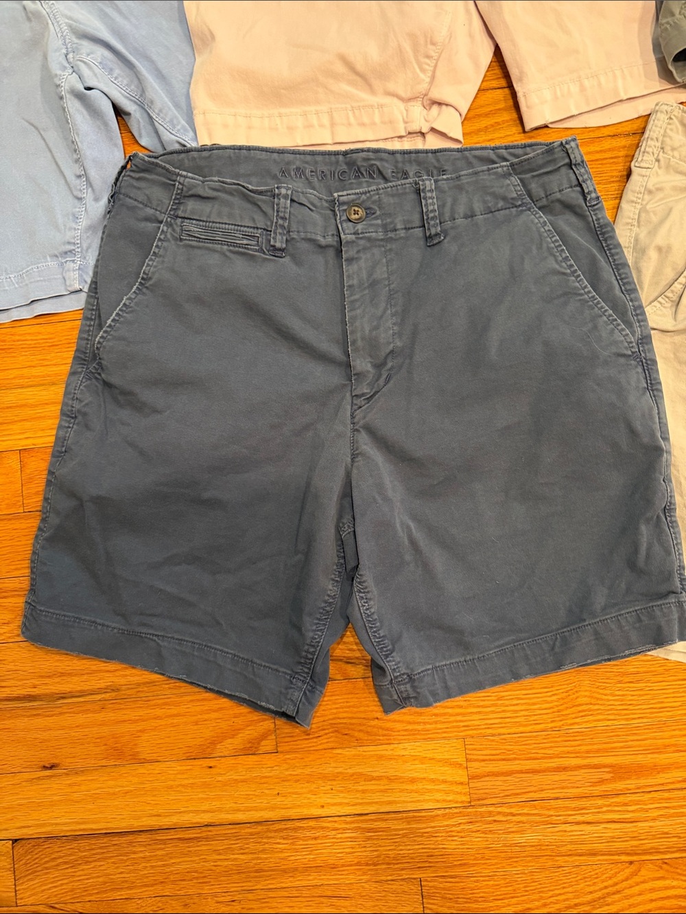 Lot of American Eagle Casual Chino Shorts - Neutral Mix - Picture 2 of 15